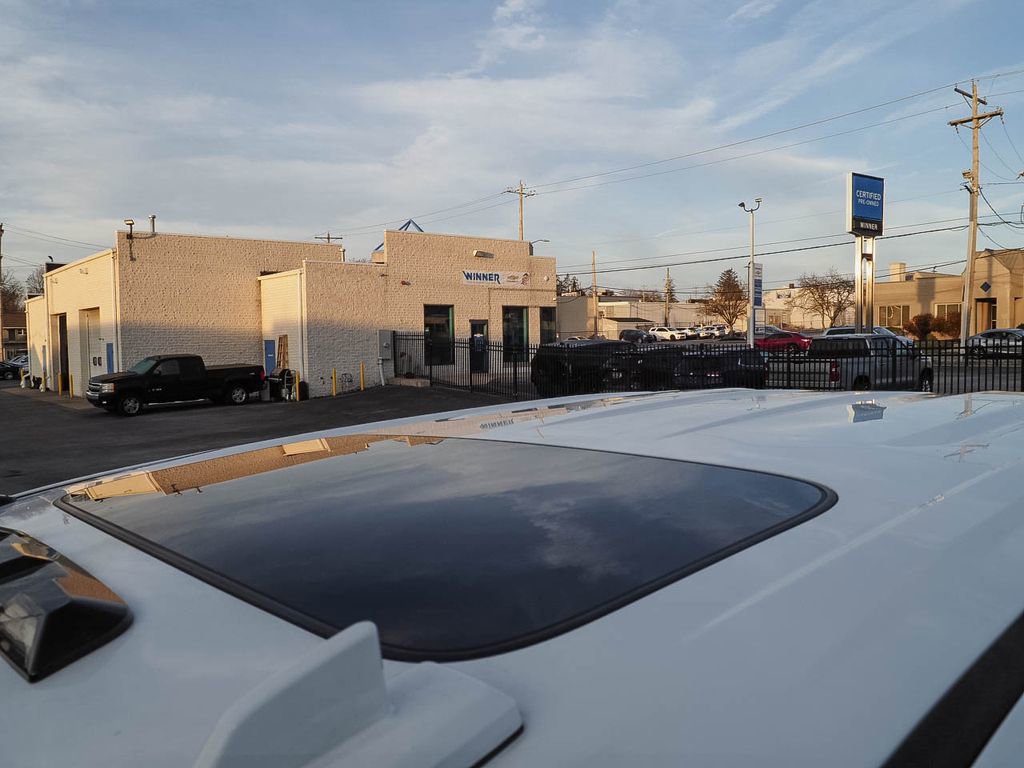 Used 2020 Chevrolet Silverado 2500 High Country w/ Z71 Off-Road Package image 10