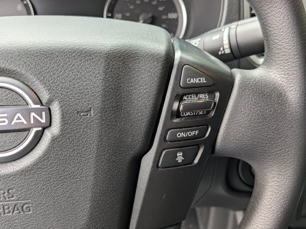 Used 2024 Nissan Frontier SV w/ Technology Package AWD/4WD image 17
