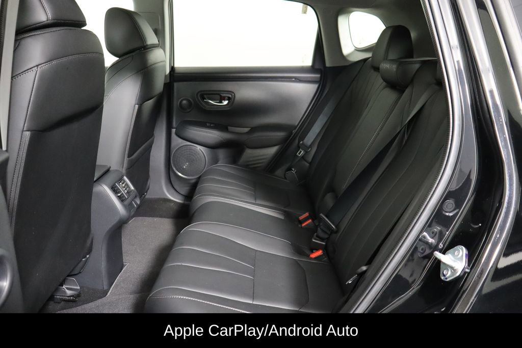 Used 2025 Acura ADX FWD image 15