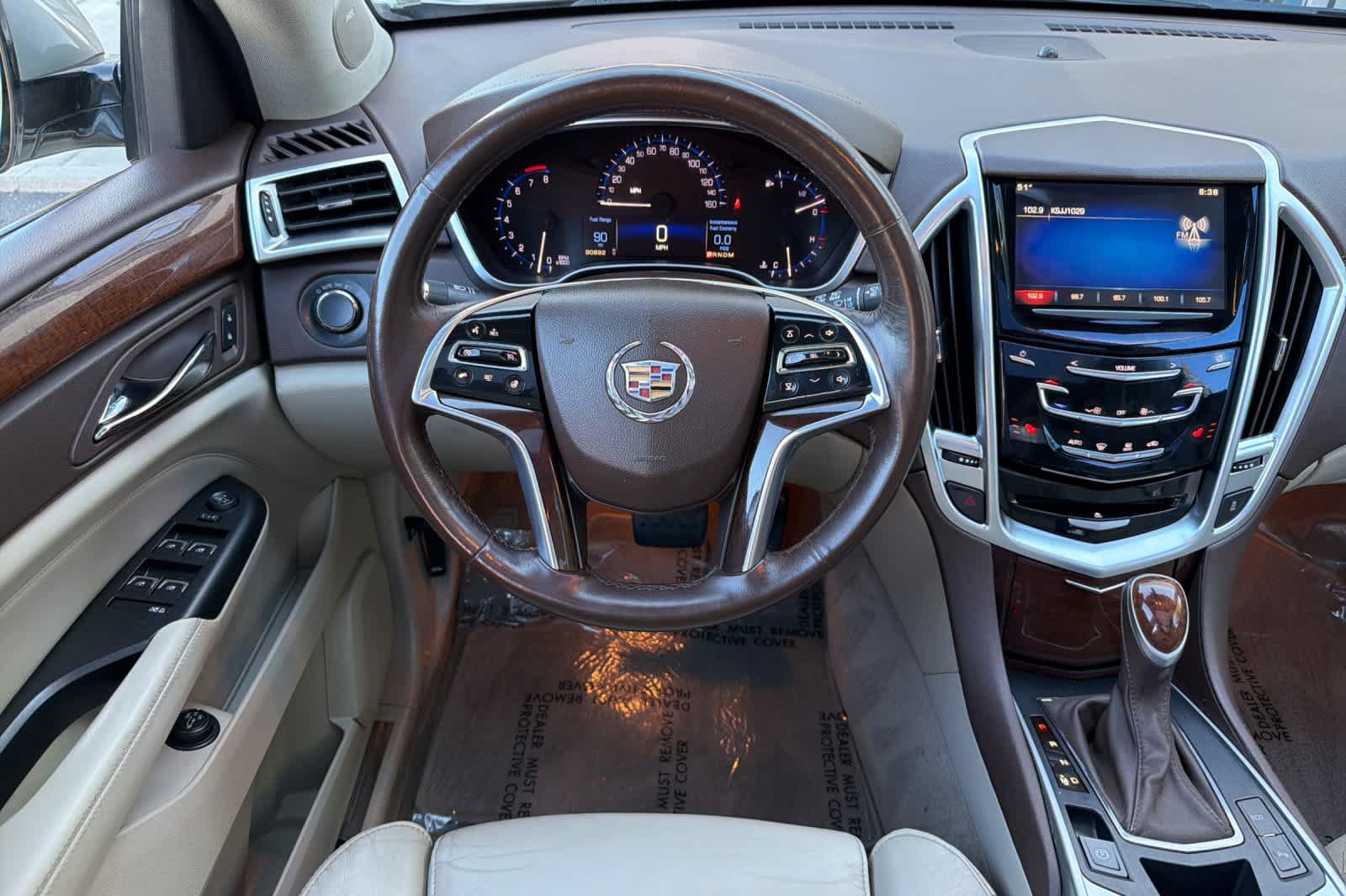 Used 2016 Cadillac SRX Luxury AWD/4WD image 16