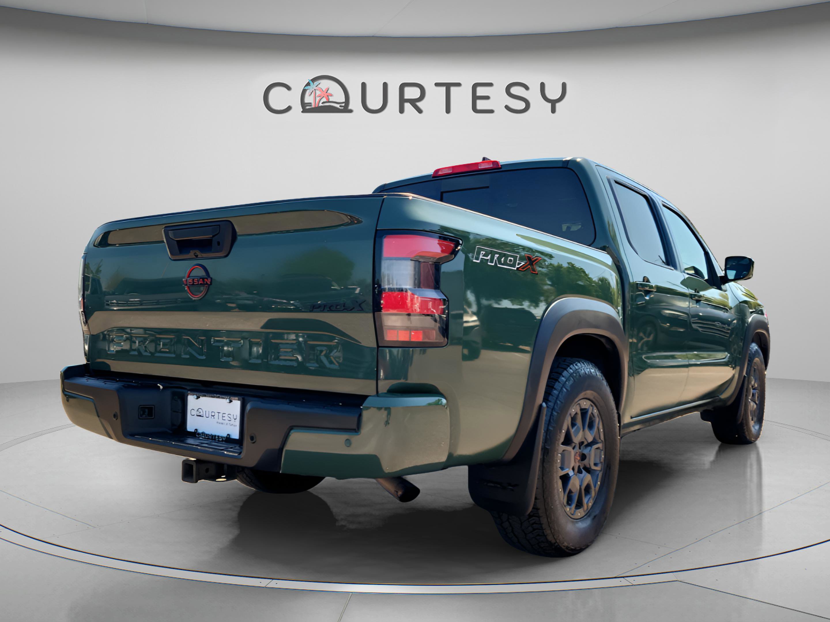 Certified 2024 Nissan Frontier Pro-X w/ Pro Premium Package image 6