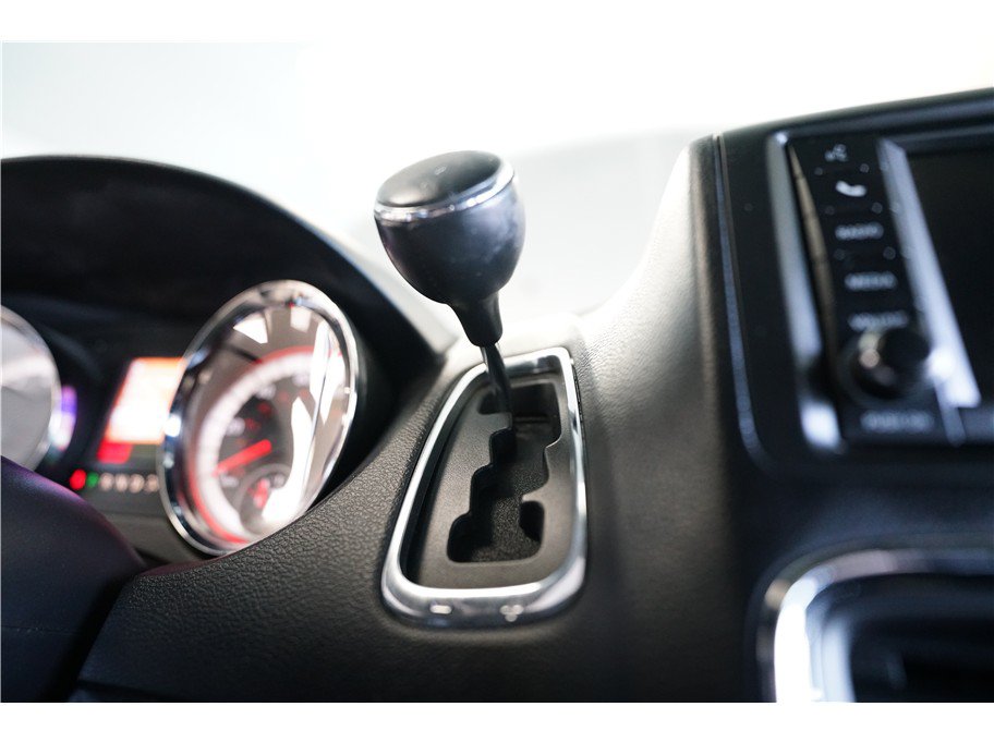 Used 2018 Dodge Grand Caravan GT FWD image 22