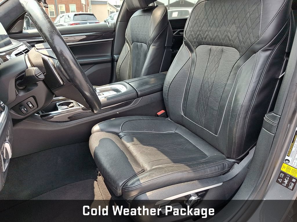 Used 2016 BMW 750i xDrive AWD/4WD image 15