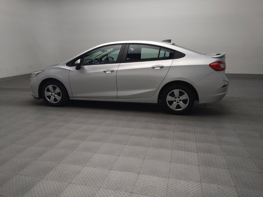 Used 2018 Chevrolet Cruze LS FWD image 3