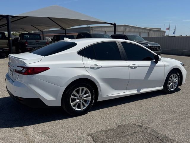 Used 2025 Toyota Camry LE w/ Convenience Package FWD image 6
