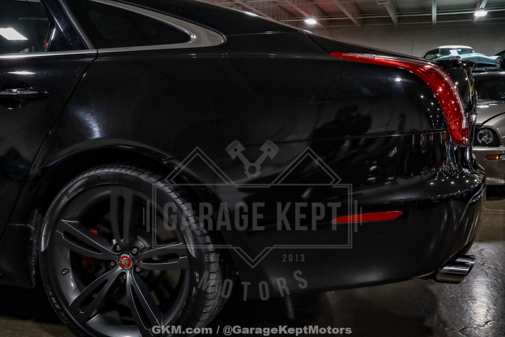 Used 2015 Jaguar XJ R LWB image 39