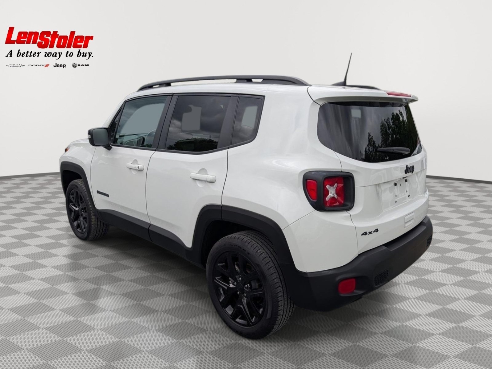Used 2022 Jeep Renegade Altitude w/ Sun/Sound Group AWD/4WD image 3