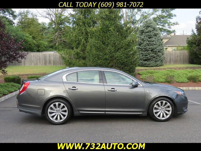 Used 2016 Lincoln MKS image 4