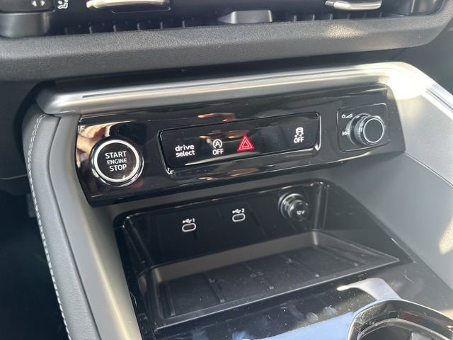 New 2025 Audi Q5 Premium Plus image 28