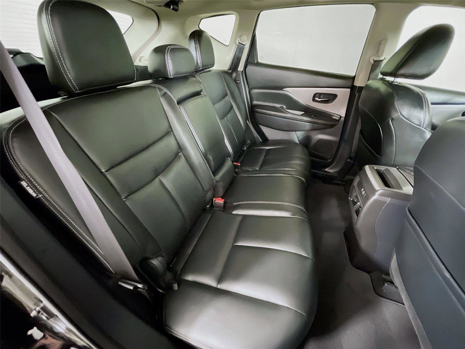 Used 2020 Nissan Murano SV w/ Premium Package image 28