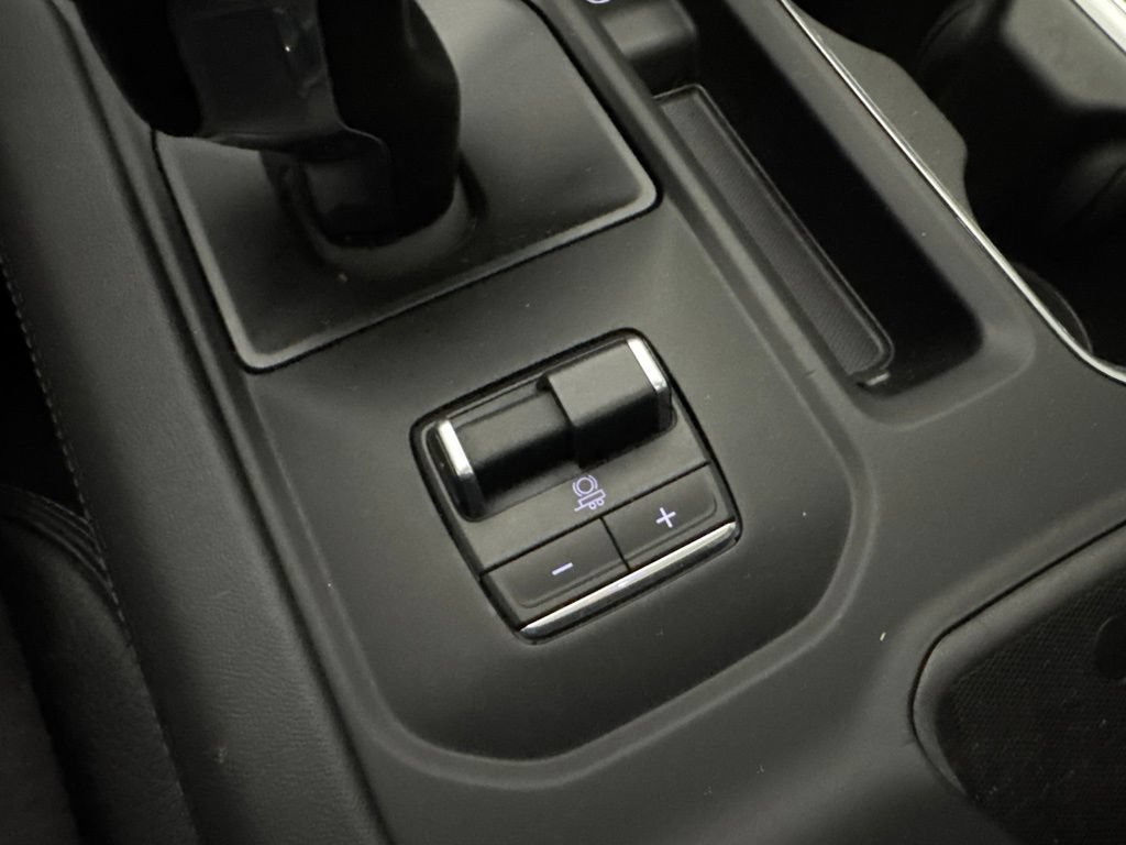Used 2024 GMC Sierra 1500 Denali AWD/4WD image 53