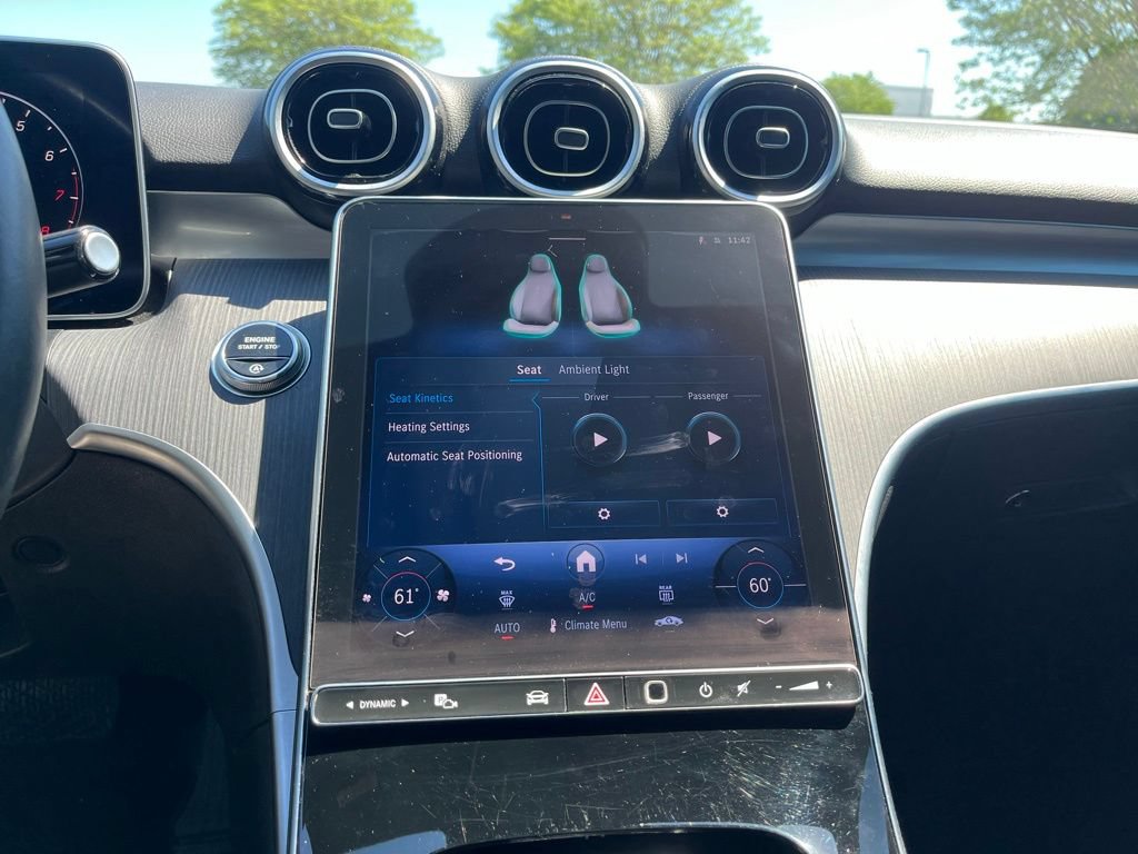 Used 2025 Mercedes-Benz C 300 4MATIC Sedan image 37