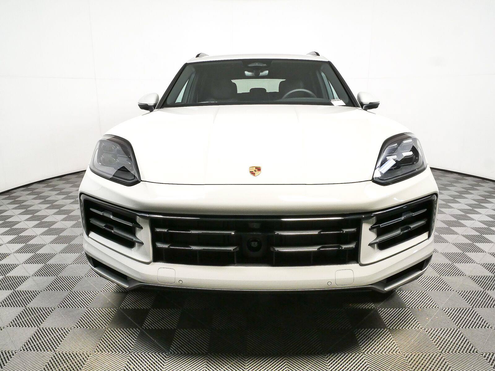New 2026 Porsche Cayenne AWD/4WD image 36