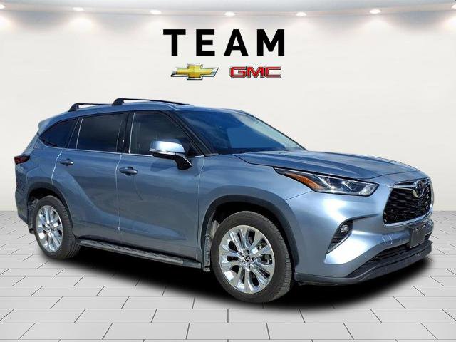 Used 2021 Toyota Highlander Limited
