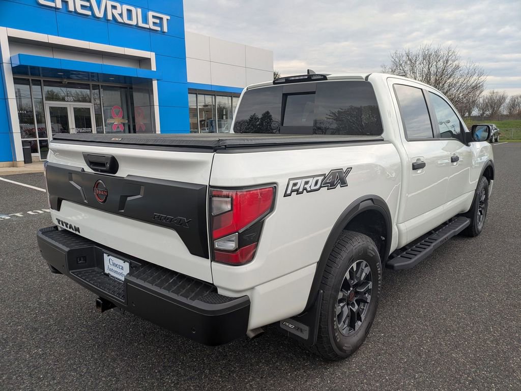 Used 2023 Nissan Titan PRO-4X w/ Pro-4x Convenience Package image 5