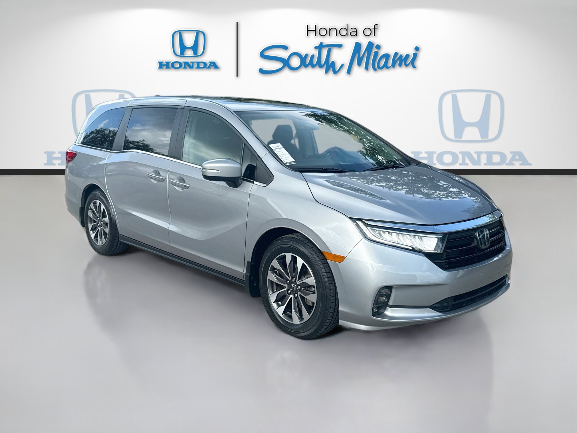 Certified 2023 Honda Odyssey EX-L image 1