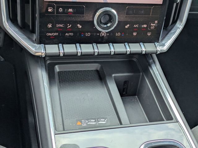 Used 2025 GMC Acadia Elevation image 23