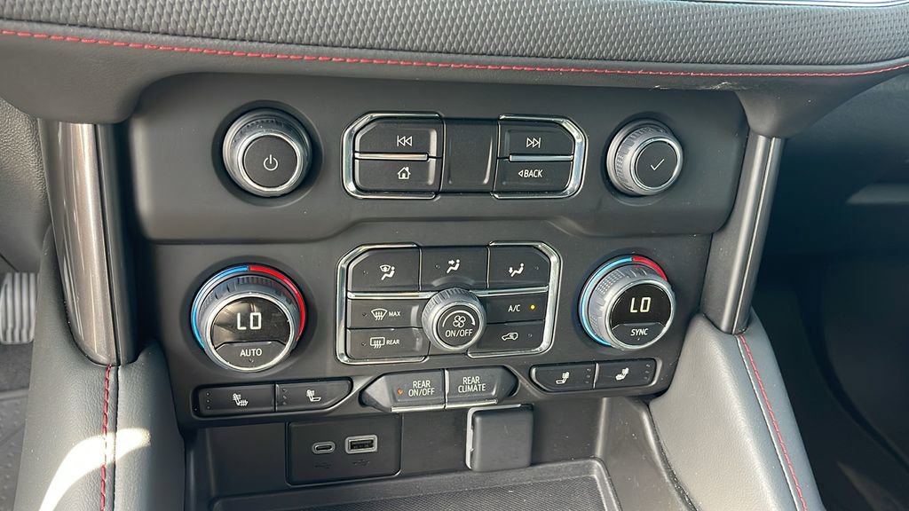 Used 2024 Chevrolet Tahoe RST w/ Luxury Package image 19