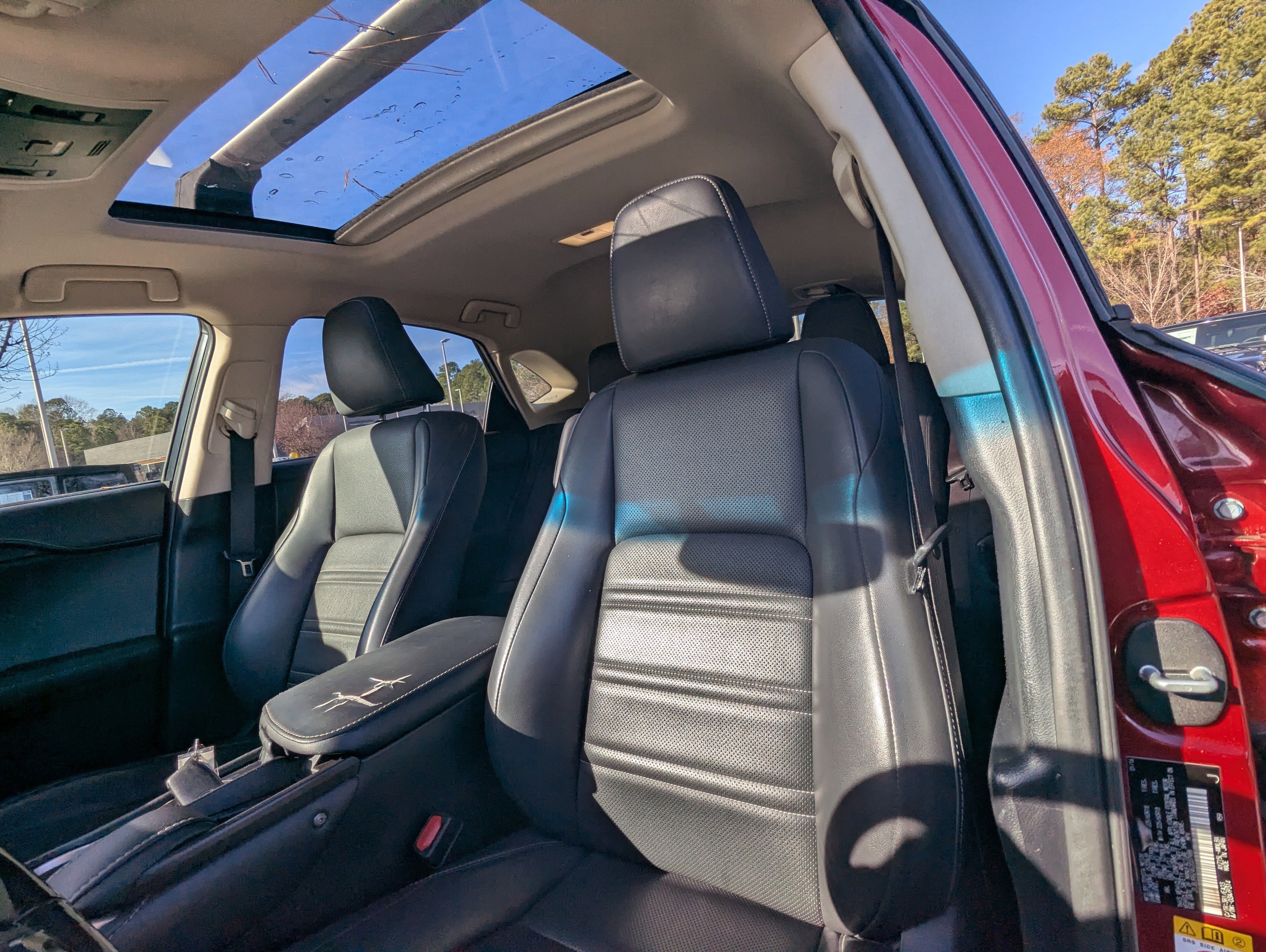 Used 2016 Lexus NX 300h AWD image 9