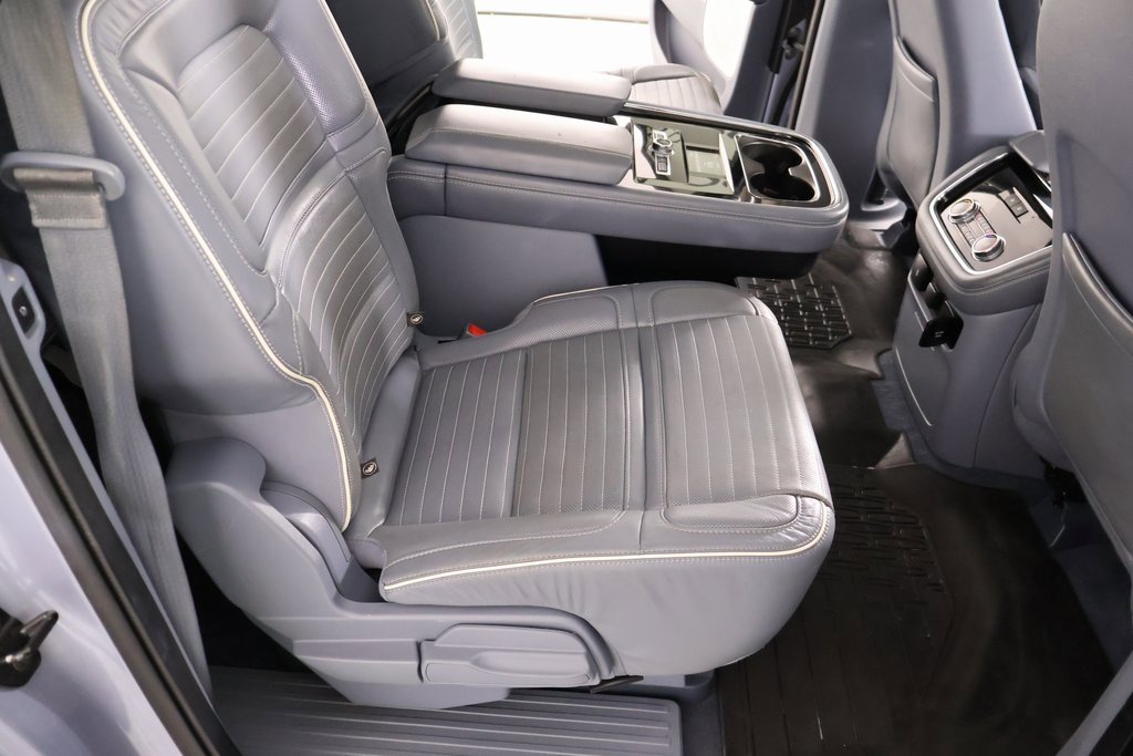 Used 2019 Lincoln Navigator L Black Label w/ Cargo Package image 16