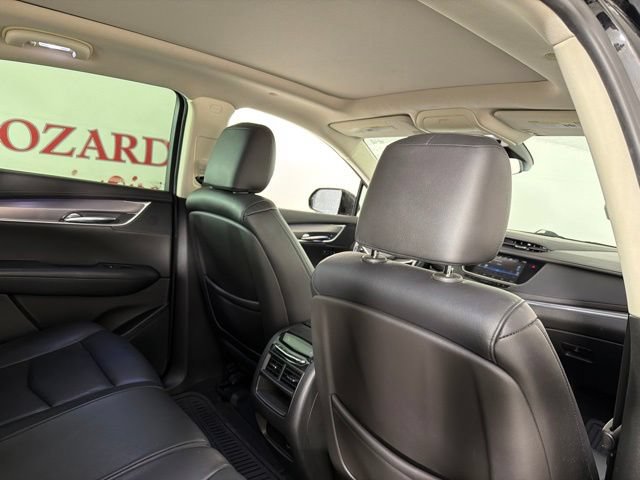 Used 2019 Cadillac XT5 Premium Luxury FWD image 19