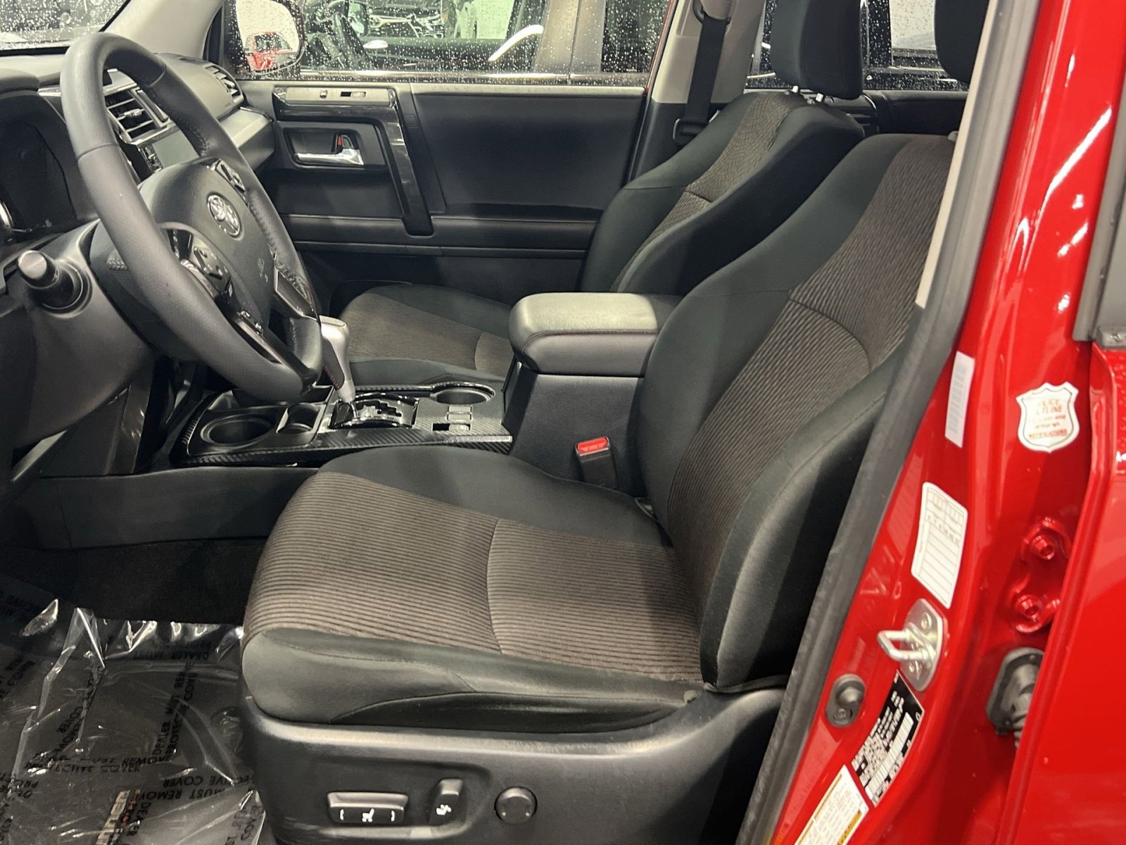 Used 2024 Toyota 4Runner TRD Off-Road image 10