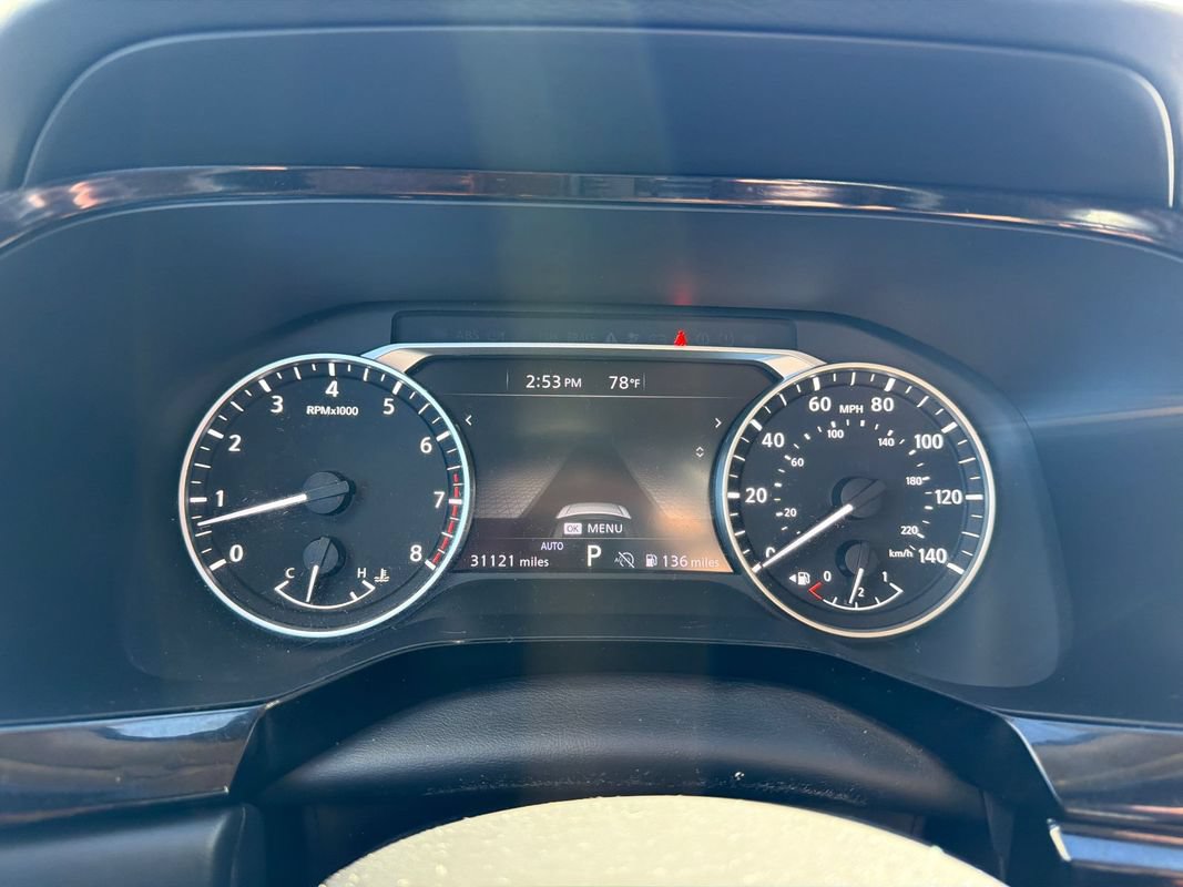 Used 2022 Nissan Pathfinder SV AWD/4WD image 28