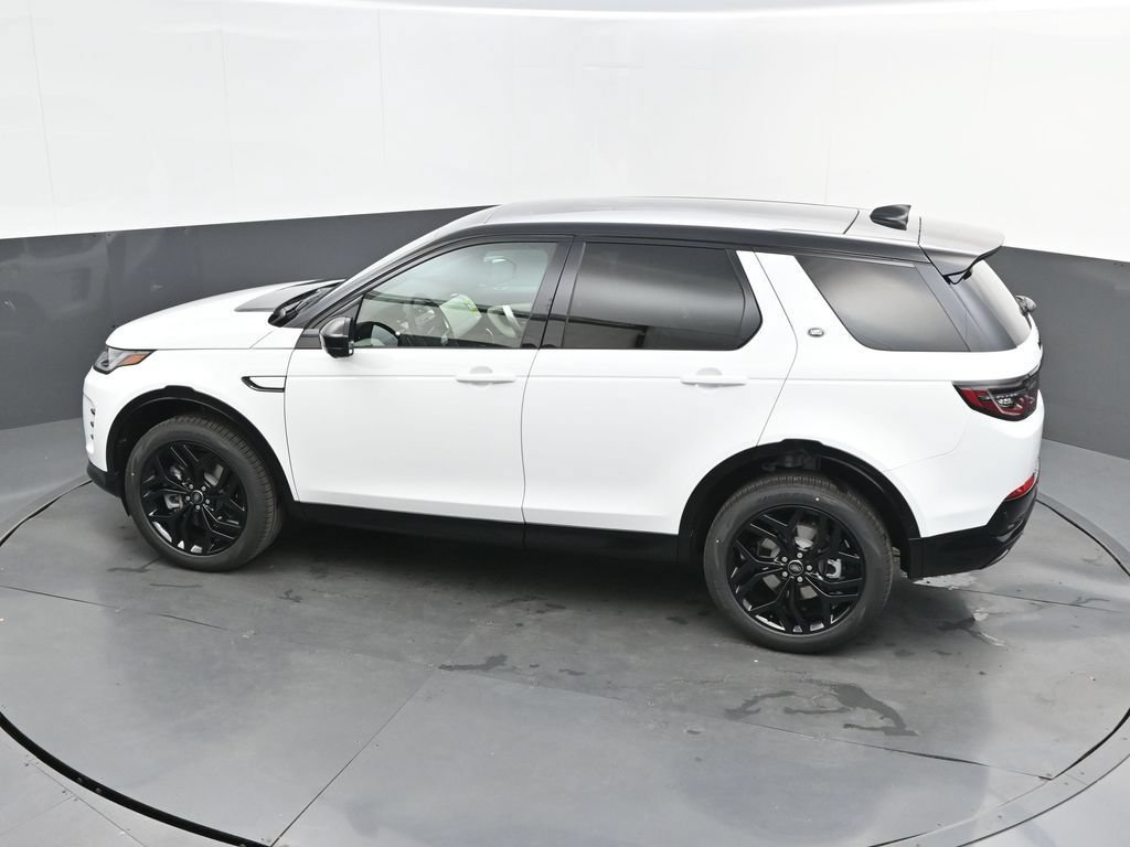 New 2026 Land Rover Discovery Sport Landmark AWD/4WD image 29