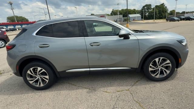Used 2023 Buick Envision Essence AWD/4WD image 7