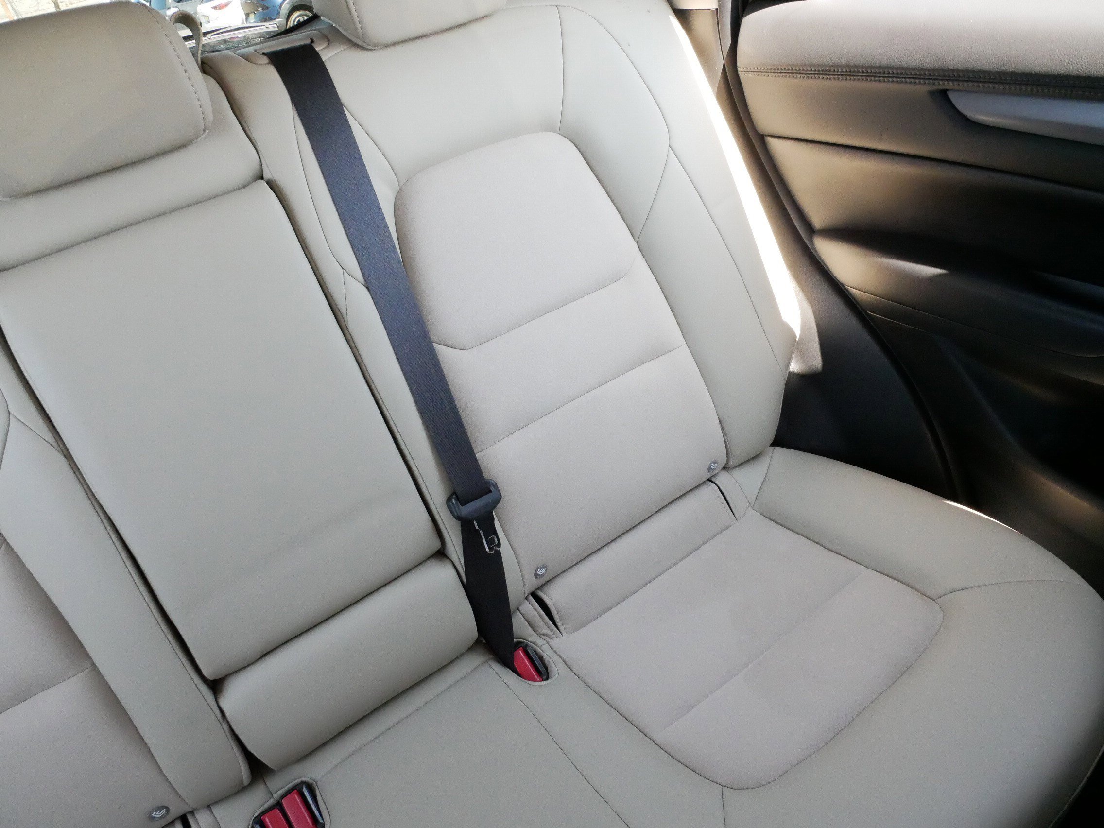 Used 2019 MAZDA CX-5 Touring image 14