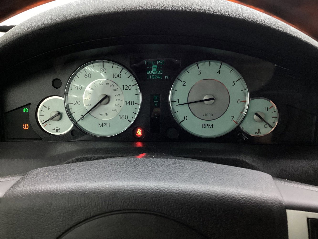 Used 2009 Chrysler 300 C image 32