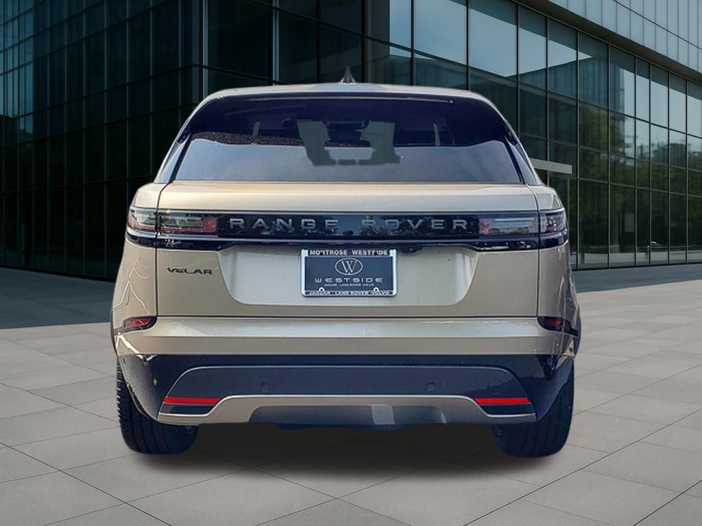 New 2026 Land Rover Range Rover Velar Dynamic SE image 4