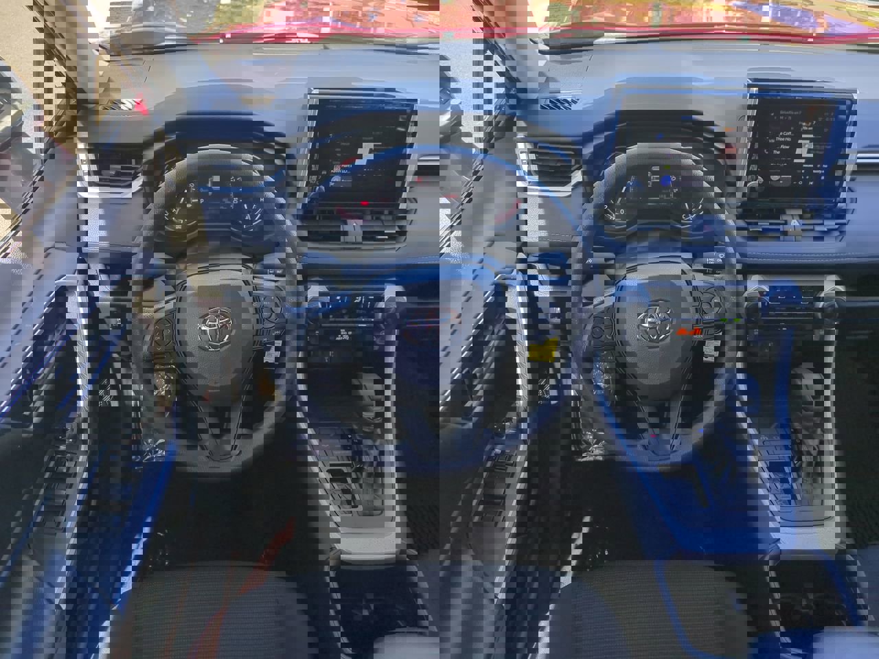 Used 2024 Toyota RAV4 LE image 15