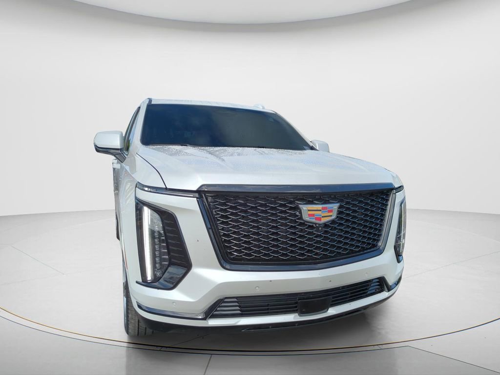 Used 2025 Cadillac Escalade Sport Platinum w/ LPO, Floor Liner Package AWD/4WD image 2