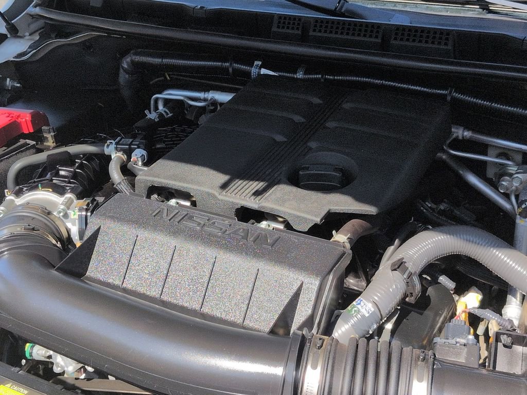 Used 2024 Nissan Frontier SV w/ SV Convenience Package image 9