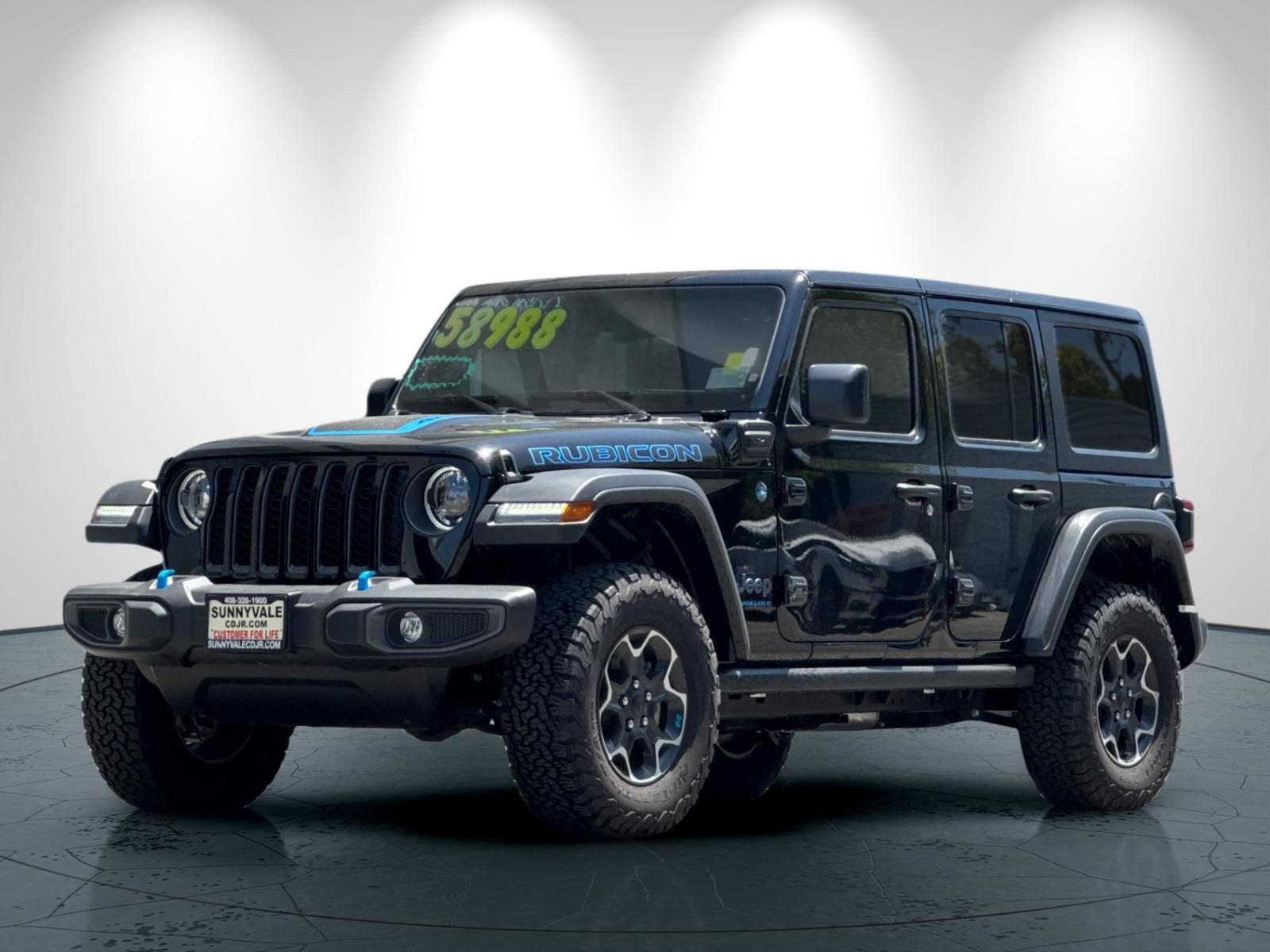New 2023 Jeep Wrangler Unlimited Rubicon 4xe w/ Cold Weather Group AWD/4WD image 8