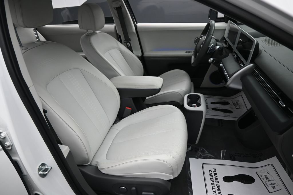 Used 2024 Hyundai Ioniq 5 Limited AWD/4WD image 31