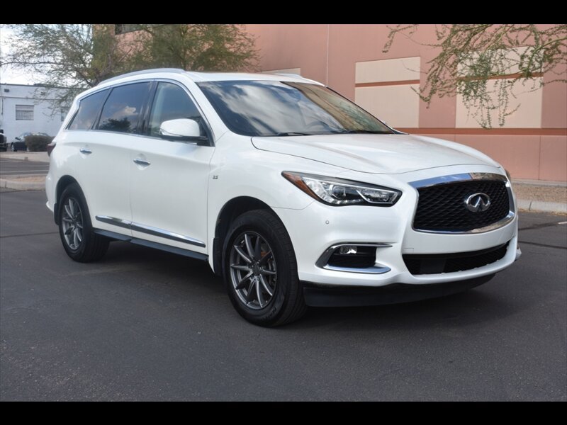 Used 2017 INFINITI QX60 FWD w/ Premium Plus Package image 2