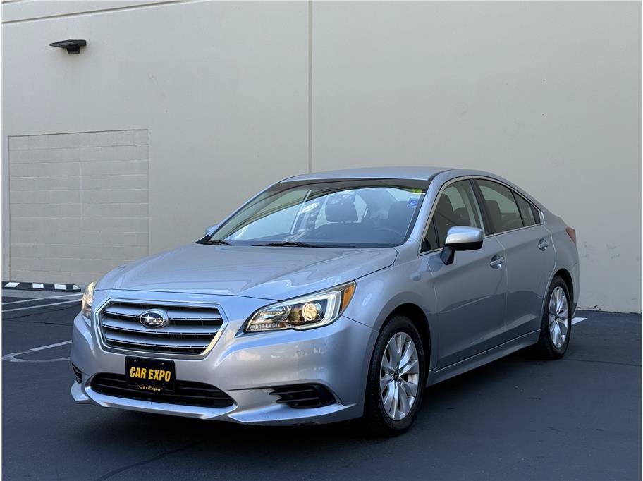 Used 2015 Subaru Legacy 2.5i Premium AWD/4WD image 1