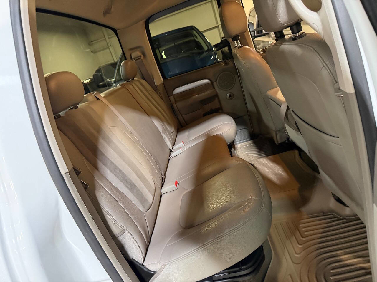 Used 2005 Dodge Ram 3500 Truck SLT AWD/4WD image 13
