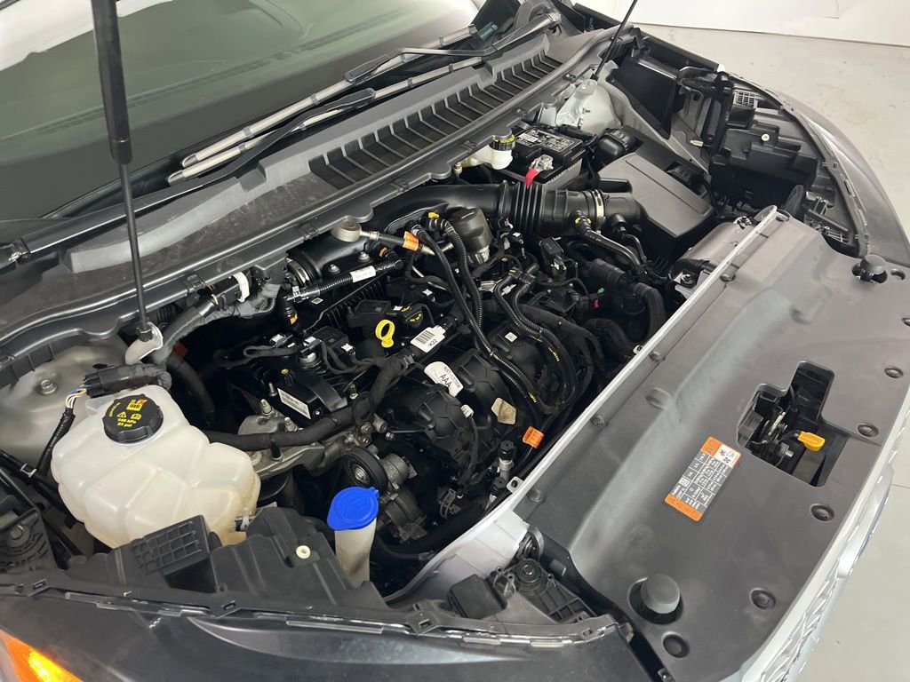 Used 2024 Ford Edge SEL image 10