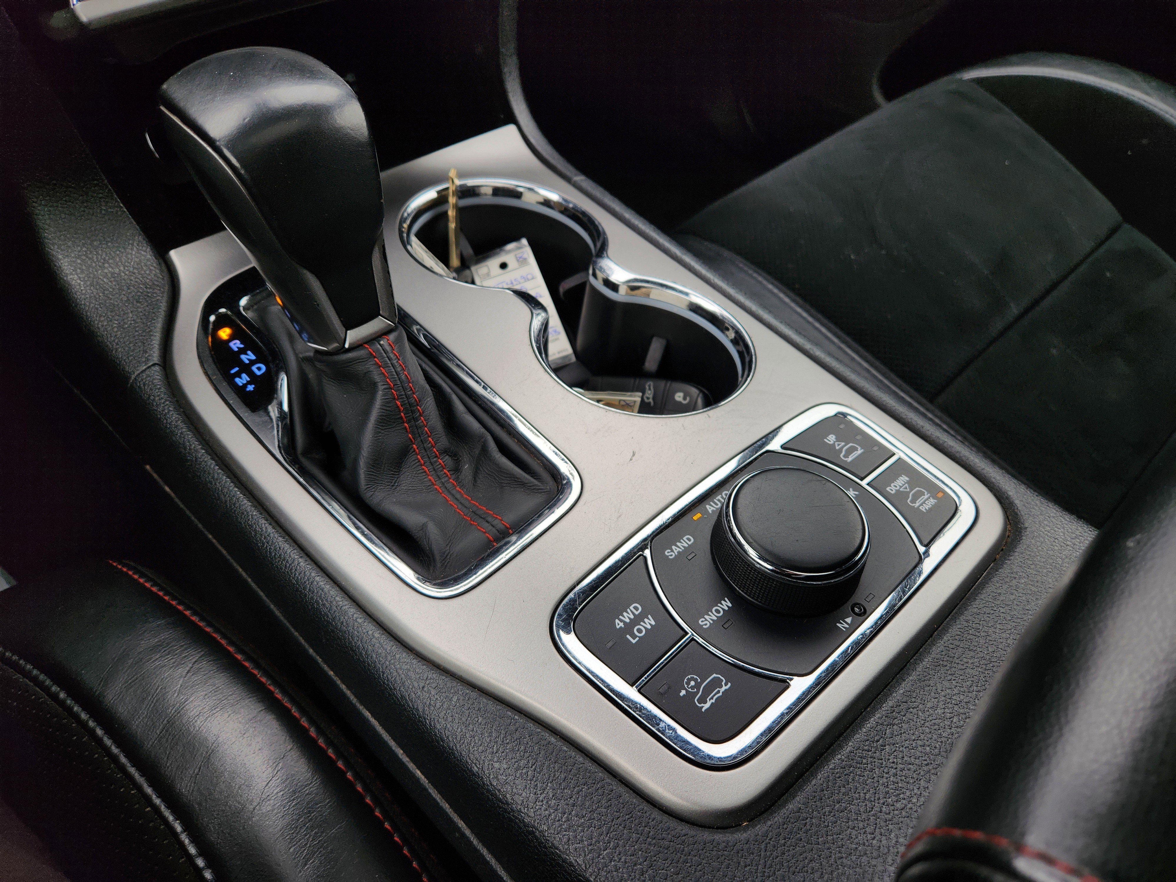 Used 2018 Jeep Grand Cherokee Trailhawk image 28