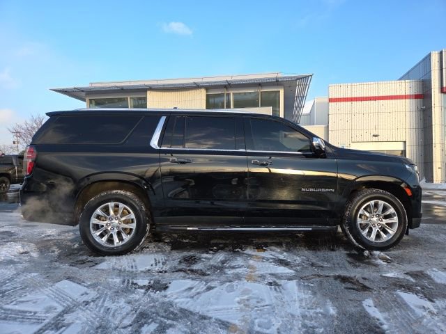 Used 2021 Chevrolet Suburban Premier w/ Premium Package image 8