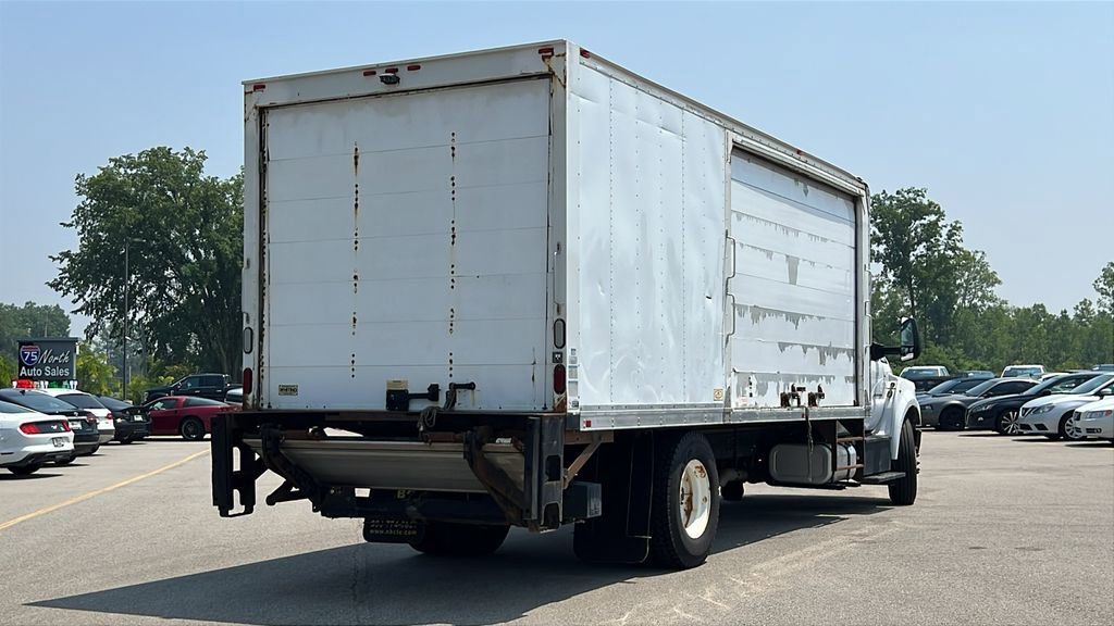 Used 2017 Ford F650 2WD Regular Cab Super Duty image 5