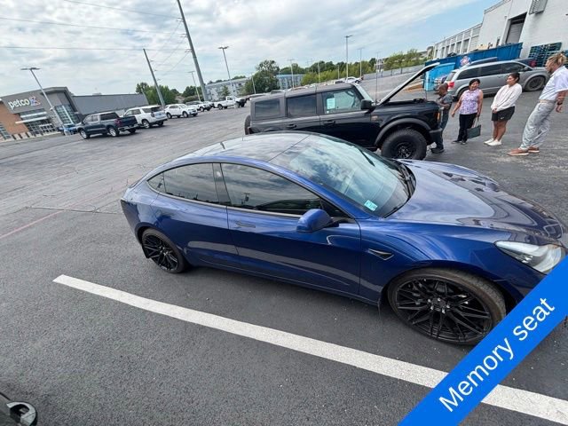 Used 2019 Tesla Model 3 Standard Range Plus RWD image 4