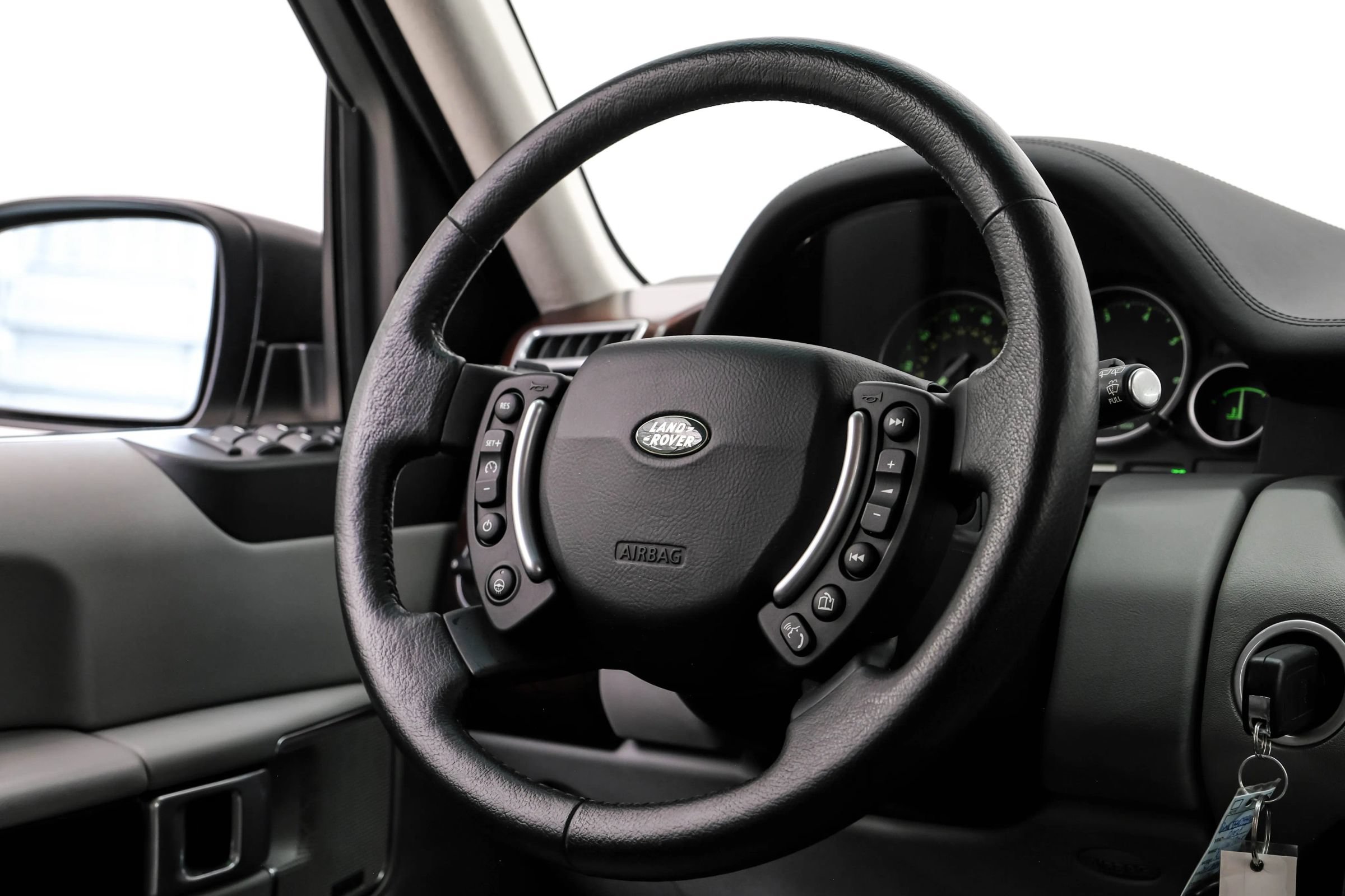 Used 2008 Land Rover Range Rover HSE AWD/4WD image 14