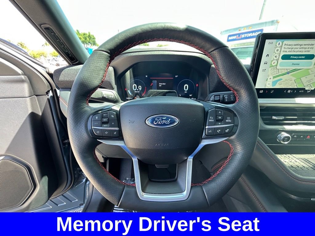Used 2025 Ford Explorer ST-Line w/ Premium Package image 17