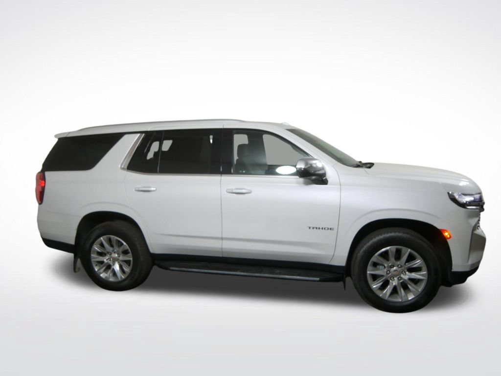 Used 2024 Chevrolet Tahoe Premier AWD/4WD image 2