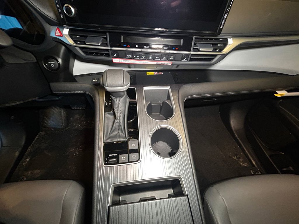New 2026 Toyota Sienna XLE image 11