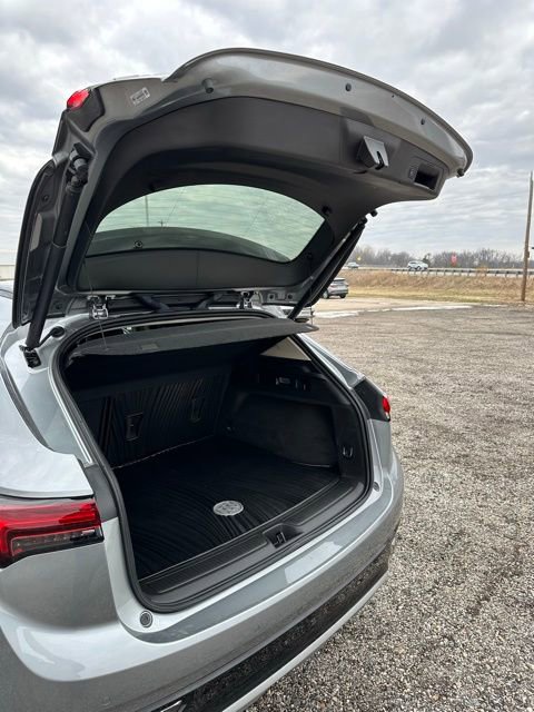 Used 2023 Buick Envision Preferred w/ Sport Touring Package image 12